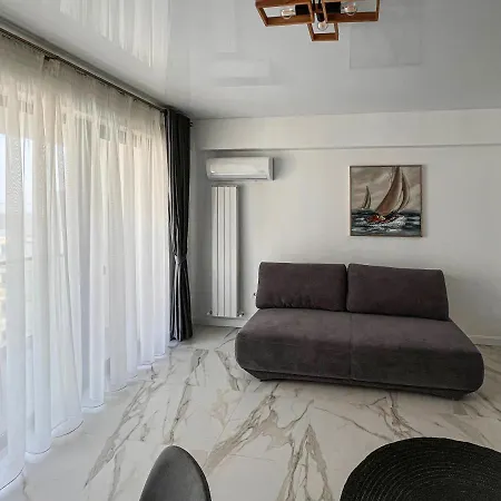 Black Sea - Castillo Apartment *