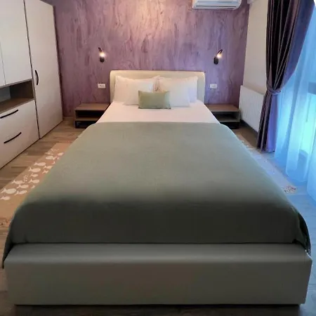 Black Sea - Castillo Apartment