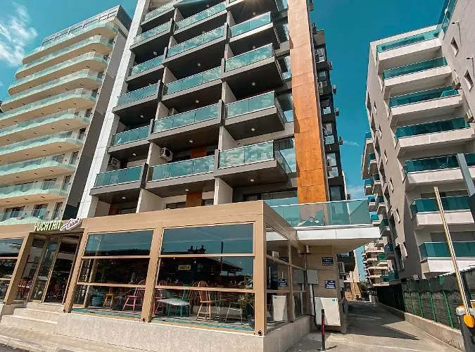 Black Sea - Castillo Daire Navodari